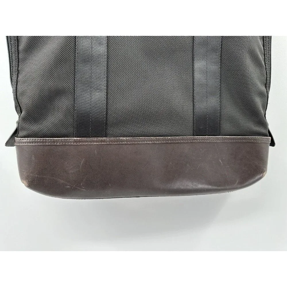 TUMI ALPHA BRAVO Beaufort Ballistic Nylon & Leather Hand Travel Bag 15”x16.5”